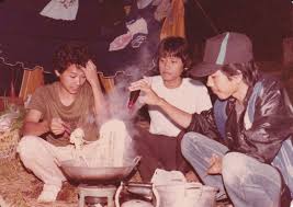 Sudahilah. Soal apa benar Jokowi mahasiswa UGM

Pihak kampus UGM sudah buat pernyataan resminya Joko Widodo adalah mahasiswa UGM, kuliah di UGM dan lulus dari UGM

Mencari cara konspirasi diluar itu, sama saja mencari cara kebencian pribadi tersalurkan