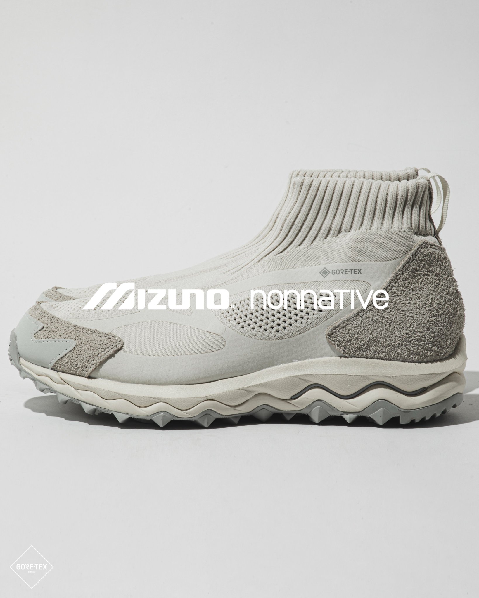 nonnative and Mizuno Revisit the WAVE MUJIN TL MID GTX for