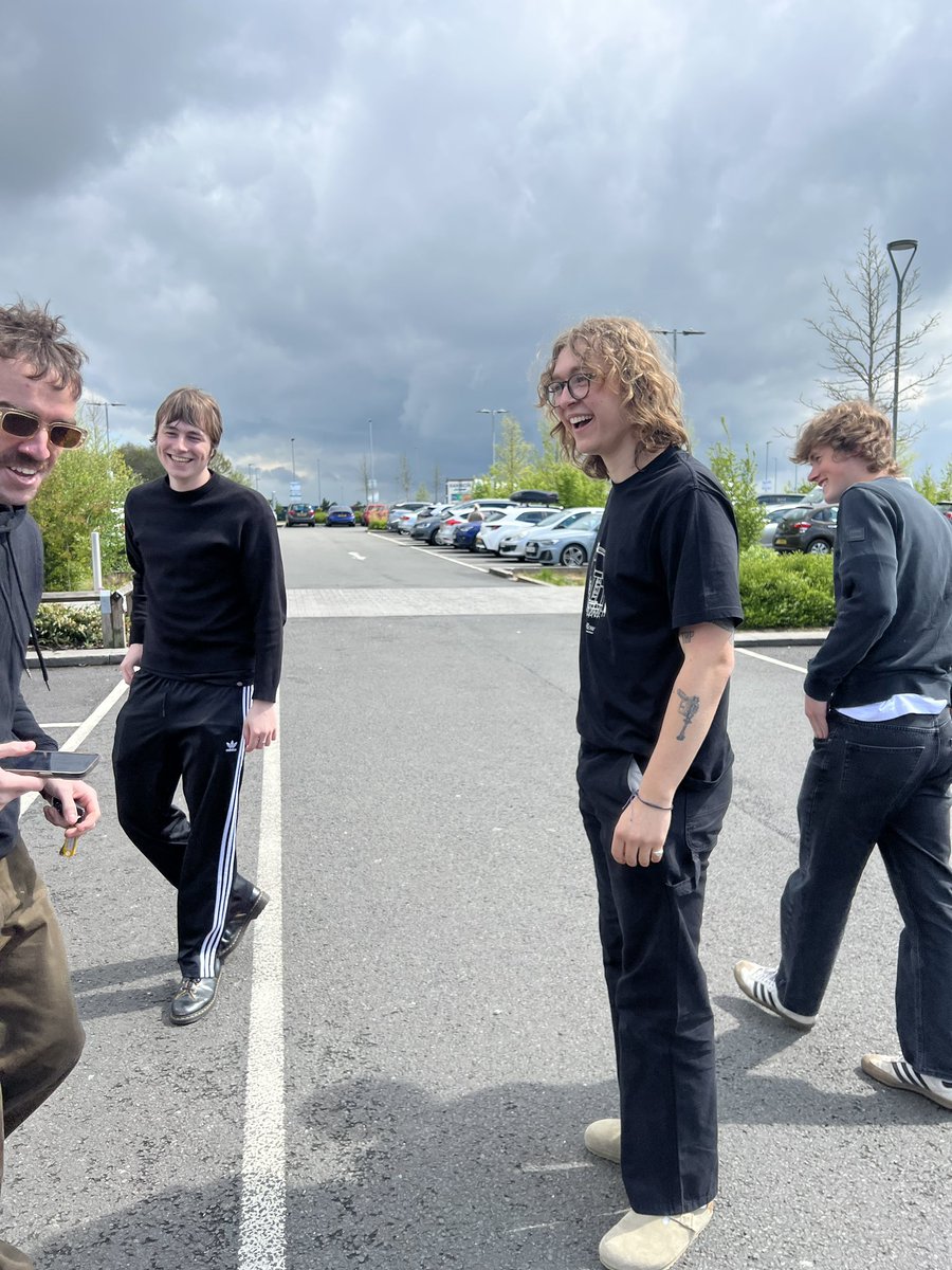The Rolling People (@trpofficial) on Twitter photo Stockport -> London 
Onstage tonight 8:50 <a href="/ColoursHoxton/">Colours Hoxton</a> with <a href="/PrettyGreenltd/">PrettyGreenltd</a> Introducing Stockport -> London 
Onstage tonight 8:50 <a href="/ColoursHoxton/">Colours Hoxton</a> with <a href="/PrettyGreenltd/">PrettyGreenltd</a> Introducing