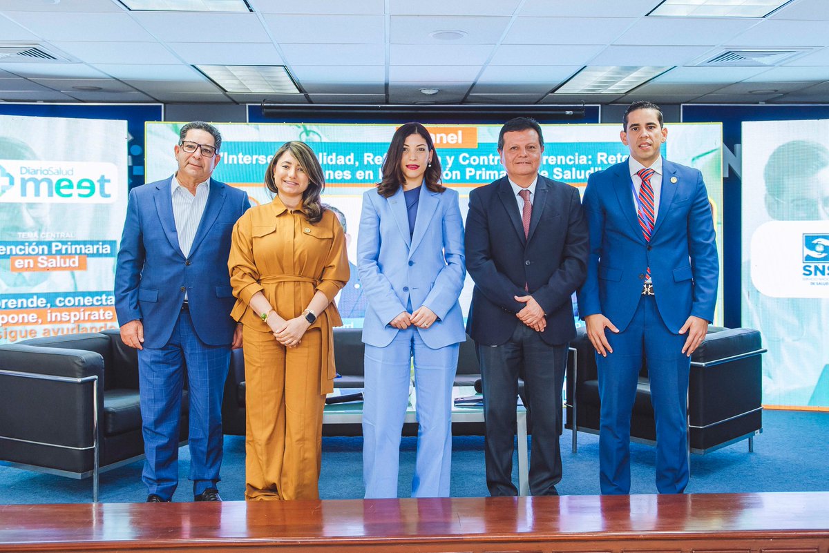 Especialistas debaten retos y soluciones para un modelo funcional de atención primaria
diariosalud.do/noticias/espec…
<a href="/ARSPrimera/">ARS Primera</a> 
<a href="/cemdoe/">cemdoe</a> 
<a href="/CNSSRD/">Consejo Nacional de Seguridad Social</a> 
#DiarioSalud
#Noticiasdesalud