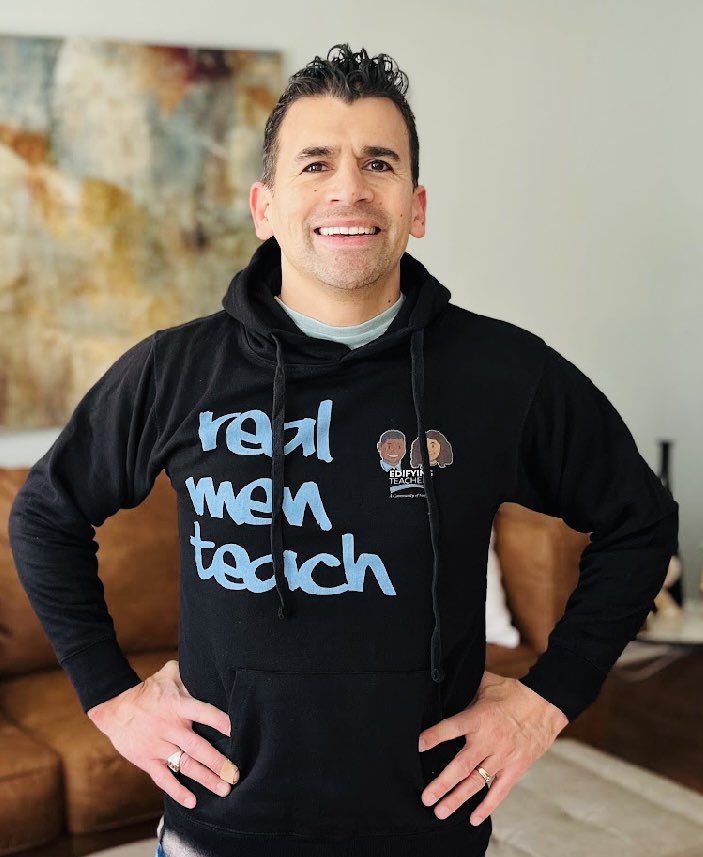 Happy Birthday to Innovator, Educational Entrepreneur, and Founder of <a href="/EdifyTeachers/">Edifying Teachers</a>, <a href="/DrRudyRuiz/">Dr. Rudy Ruiz</a> today! 

Salute! #RealMenTeach💯