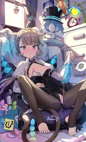 She was told no one was around..

..so why did THE READER WALK IN ON HER?!