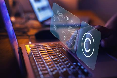 ¡Hoy es un día para celebrar! 🎉
Es el día de la #LenguaEspañola y de la #LenguaInglesa. Además, se celebra el #DíaMundialDelLibro, pero también el #DíaDeLosDerechosDeAutor.

© Getty Images I Any Aberkut

#Europa #Europe #EuropaCercaDeTi #EuropeCloseToYou