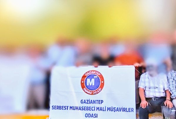 🚨 GAZİANTEP’TE MUHASEBE SKANDALI – TANIK OLDUK! 🚨

Gaziantep’te bir KOBİ’nin eski SMMM’si, fahiş ücret talebi reddedilince “hiç ödeme almadım” diyerek — üstelik ortada imzalı sözleşme de yokken — şirketin yasal defterlerini vermeyi reddetti. Bu eylem, TCK 155 uyarınca nitelikli