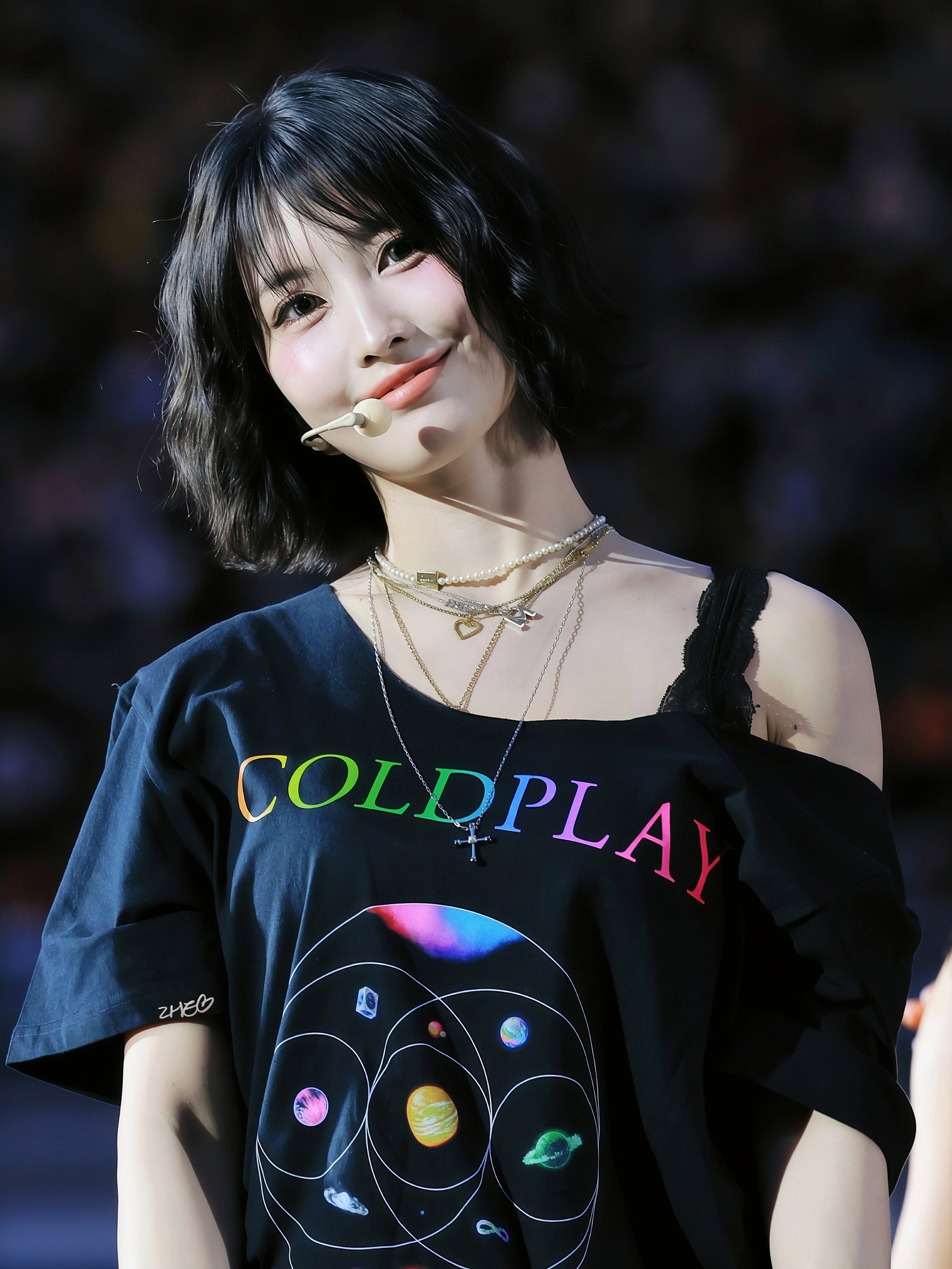 ♡ｍｏｍｏ♡　0603 MOMO (모모) | HER ABS ARE INSANE BRO DAMN -ˏˋ🍑 𝙉𝙀𝙒