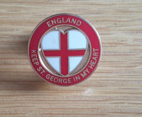 Carlisle United Pin Badges (@cufcpinbadges) on Twitter photo 