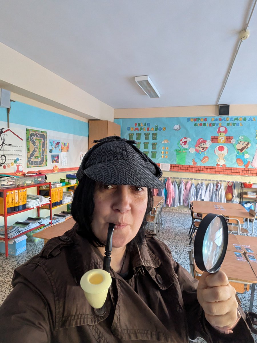 Algo se cuece en mi clase. Sígueme para más pistas.