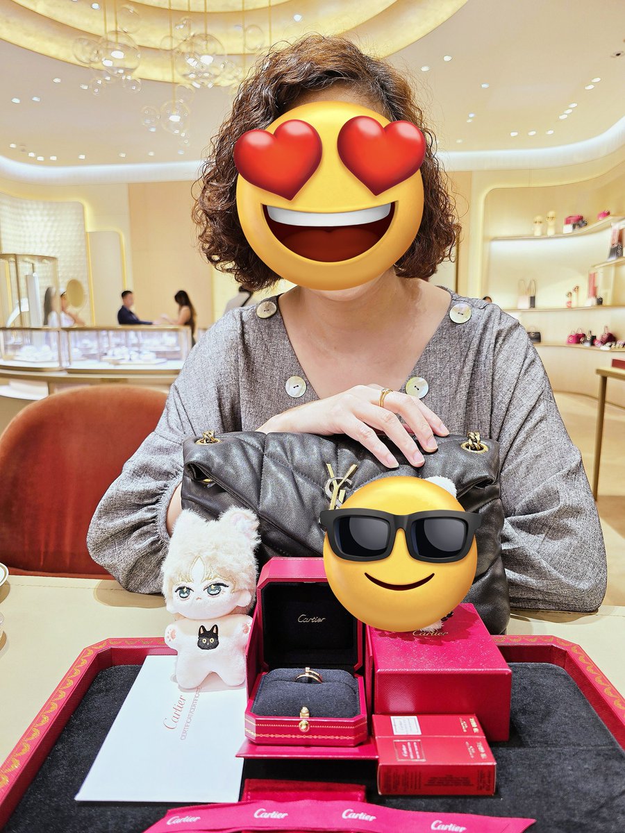 27Littlekoy's tweet image. ก็เป็นอยู่นะคะ รูปนี้น้อง SA ก็ถ่ายให้เอง จะเอาชื่อด้วยมั้ย เห็นถามหาหลักฐานจัง