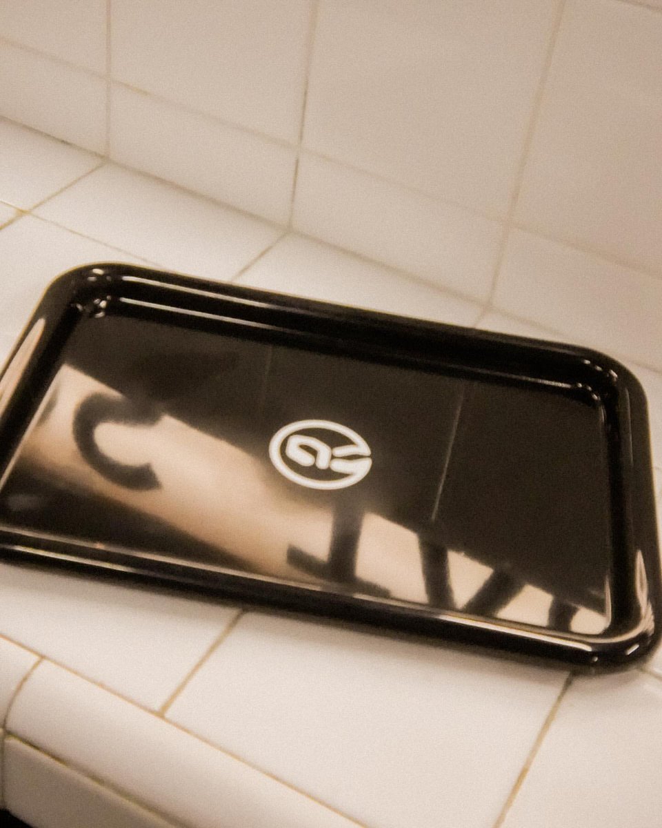 ⠀ ／ #ALANSHIRAHAMA “curious” Merchandise 販売決定‼︎ ＼ 4月28日