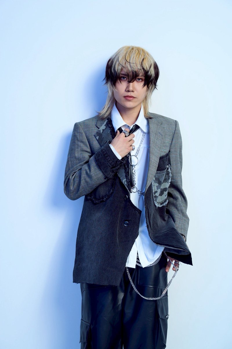 zero_da_vinci's tweet image. 【Member Debut Visual】

---SHOMU---

Instagram▼
instagram.com/shoumu_zerodav…

---TENKI---

Instagram▼
instagram.com/tenki_zerodavi…

---Q-win---

Instagram▼
instagram.com/qwin_zerodavin…

#ZEROdaVINCI #VisualDrop