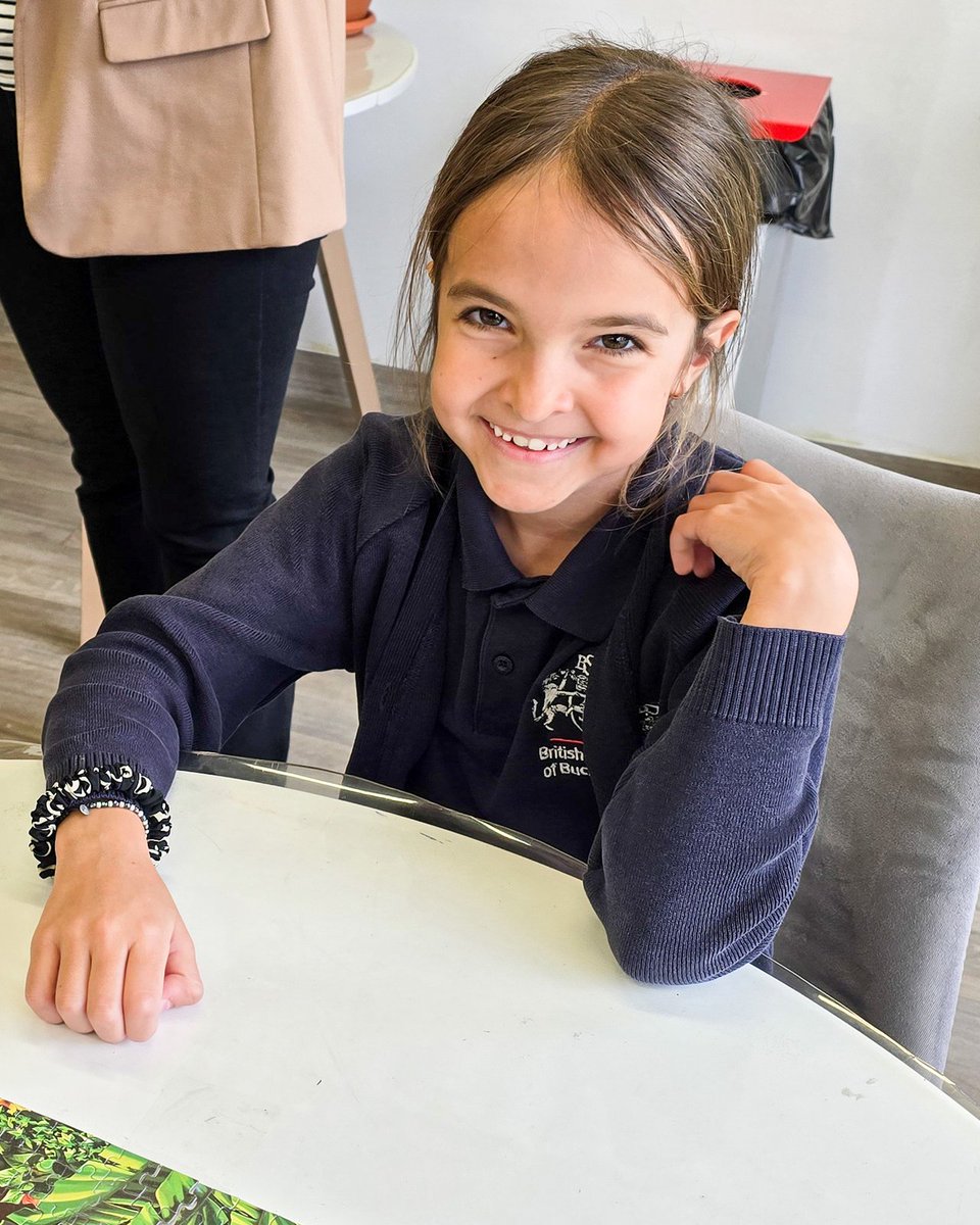 britishschoolro's tweet image. As part of our ongoing commitment to giving back, our pupils spent their final University Programme session with the children at BufKids. 💙 Here, they had the chance to make new friends, complete a craft activity together, play outside and share a traditional Romanian meal.