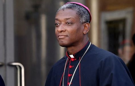 +Stornsen+🇻🇦 (@johndaviesclar1) on Twitter photo Le cardinal Chibly Langlois🇭🇹 rapporte "des pressions françaises en marge du conclave sur des chefs d'État et certains prélats de pays émergents. Dans quel but? Il en ressort qu'un nom est à évincer et que c'est toujours celui du cardinal Sarah." Le cardinal Chibly Langlois🇭🇹 rapporte "des pressions françaises en marge du conclave sur des chefs d'État et certains prélats de pays émergents. Dans quel but? Il en ressort qu'un nom est à évincer et que c'est toujours celui du cardinal Sarah."