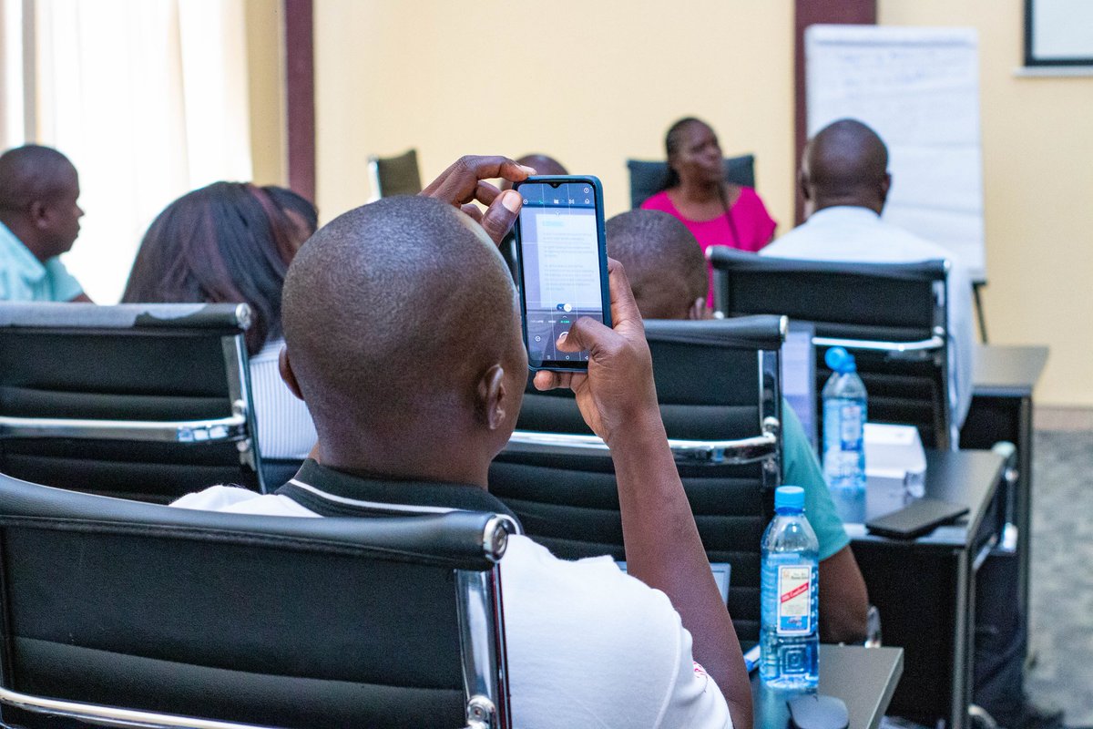 Data and reporting gaps  have led to misreporting of Kenya's milestones in achieving the SDG  target 6.5.1. integration of data from the grassroots is important for accurate reporting.
#YouthledSDGreporting #HappenningNow