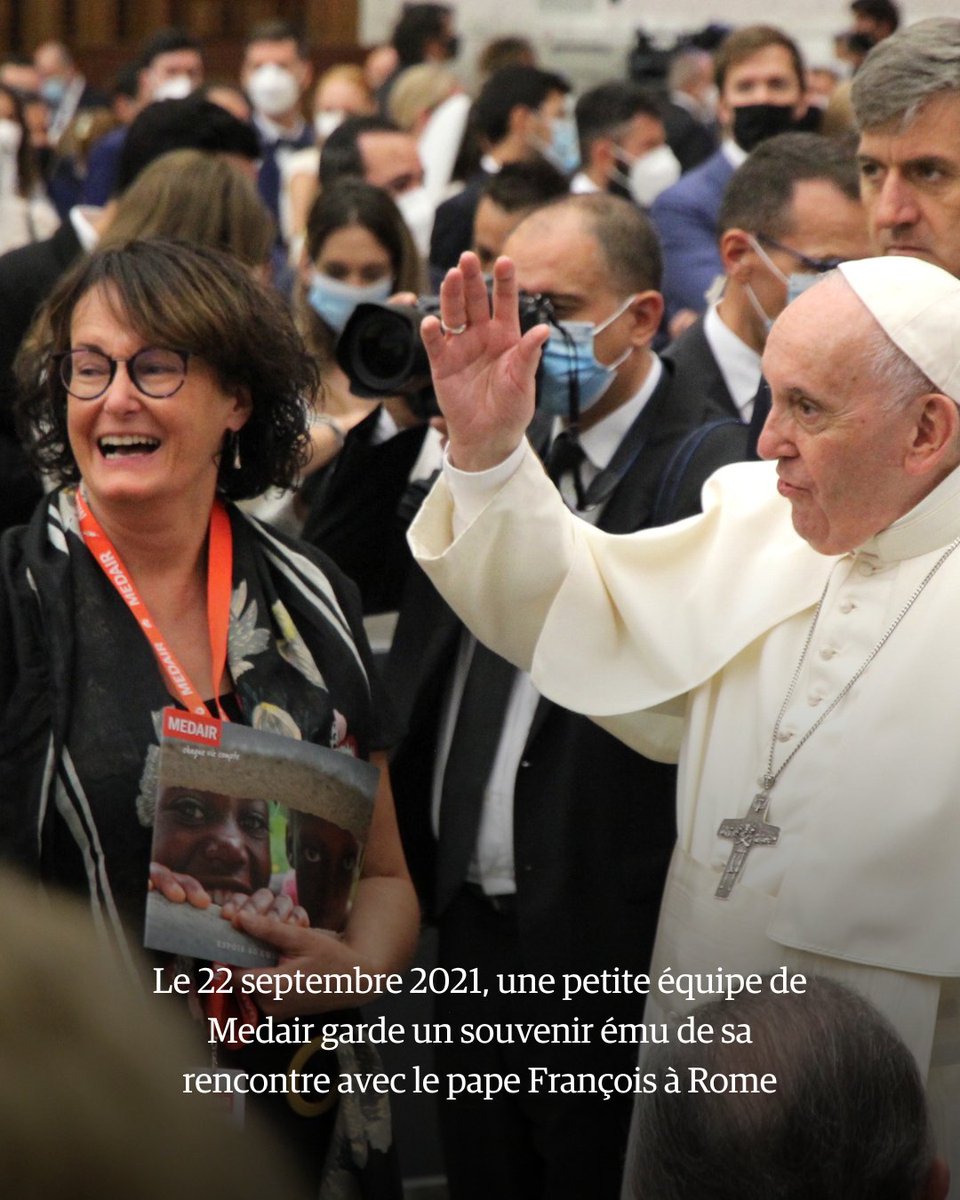 Le 22 septembre 2021, une petite équipe de Medair garde un souvenir ému de sa rencontre avec le pape François à Rome. Un pape qui n’a cessé de rappeler l’importance de tourner nos regards vers les plus vulnérables et de prendre soin d'eux.
