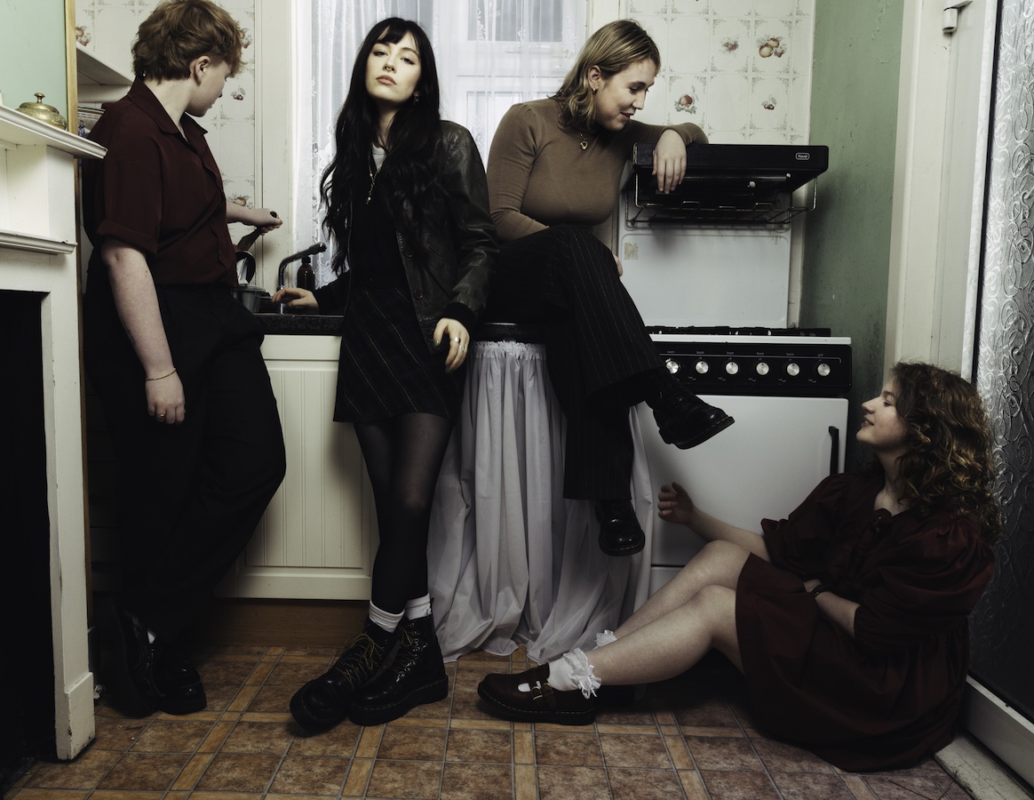 CLASH (@clashmagazine) on Twitter photo Wicklow risers <a href="/Florence_Road/">Florence Road</a> share beautiful new single 'Caterpillar' - a moment of absolute beauty from the Irish risers.
clashmusic.com/news/florence-… Wicklow risers <a href="/Florence_Road/">Florence Road</a> share beautiful new single 'Caterpillar' - a moment of absolute beauty from the Irish risers.
clashmusic.com/news/florence-…