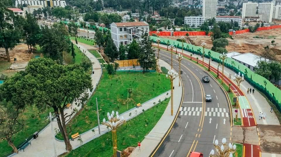 MeronKassa11's tweet image. Kasanchis is no longer just a place—it’s a message: that change is possible, progress is within reach, and our cities can be symbols of pride and purpose. Let’s keep building. #GreenGrowth #CorridorDevelopment