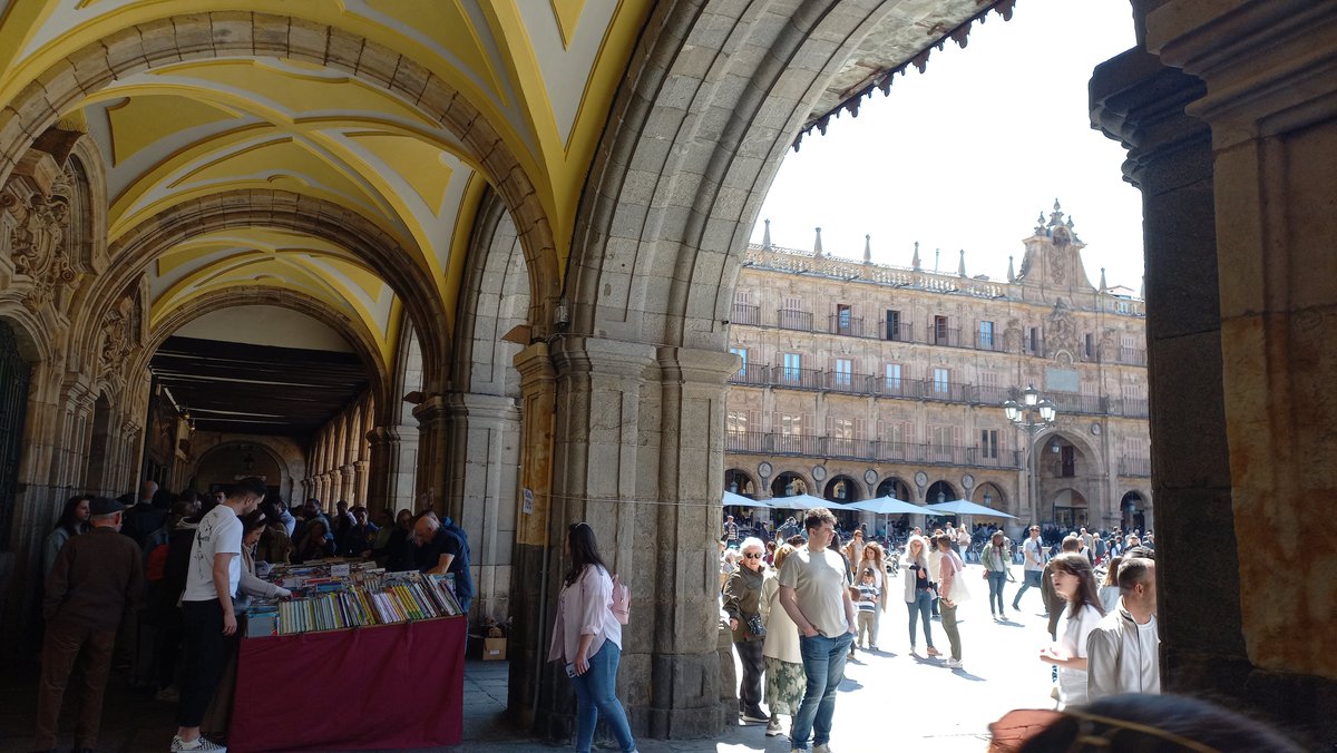 Feliz Día del Libro.