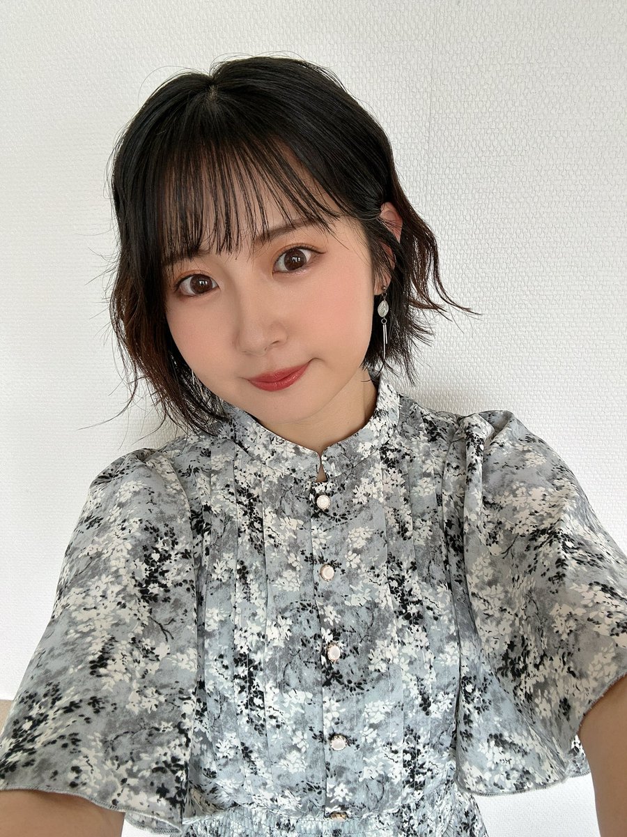 asahina_riona's tweet photo. 沖縄のホテルで撮影のお仕事📸 https://t.co/ywMv4e2tfl