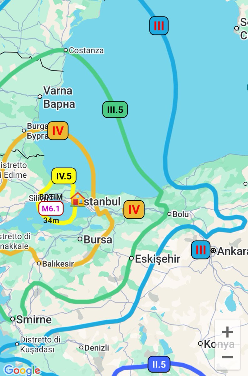 This is the shockwave of 6.2 Earthquake in Istanbul. 
It was largely felt across Turkey, Bulgaria, Greece, even Macedonia