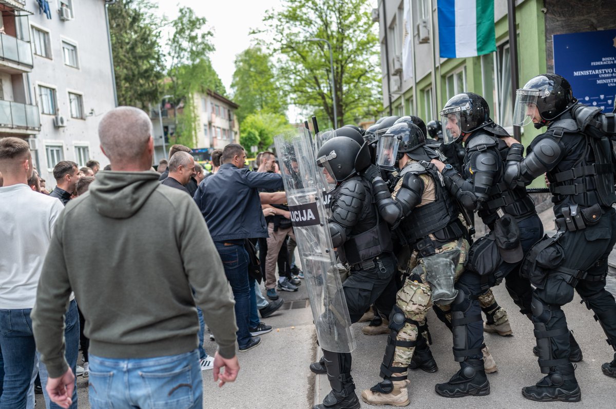 mup_ks's tweet image. Bihać: Taktičko-pokazna vježba "UNITY2025"
mup.ks.gov.ba/node/314977 @mup_ks #upravapolicije #unity2025 #mupusk #mupk10 #policija #sarajevo
