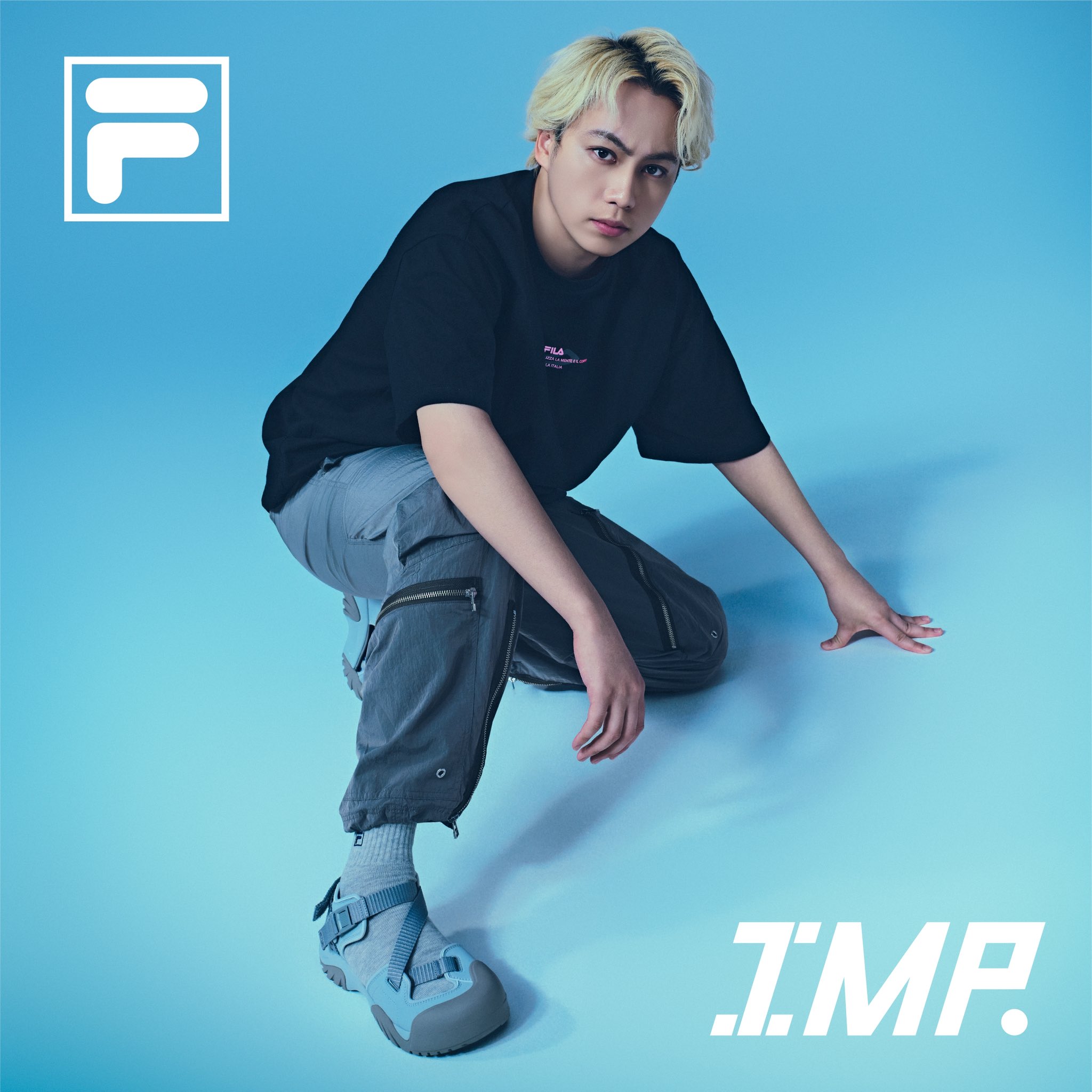 FILA♡【美品】ストライプのセットアップ セール】【FILA/フィラ】WEB限定 ワンポイント 筆記体刺繍 配色