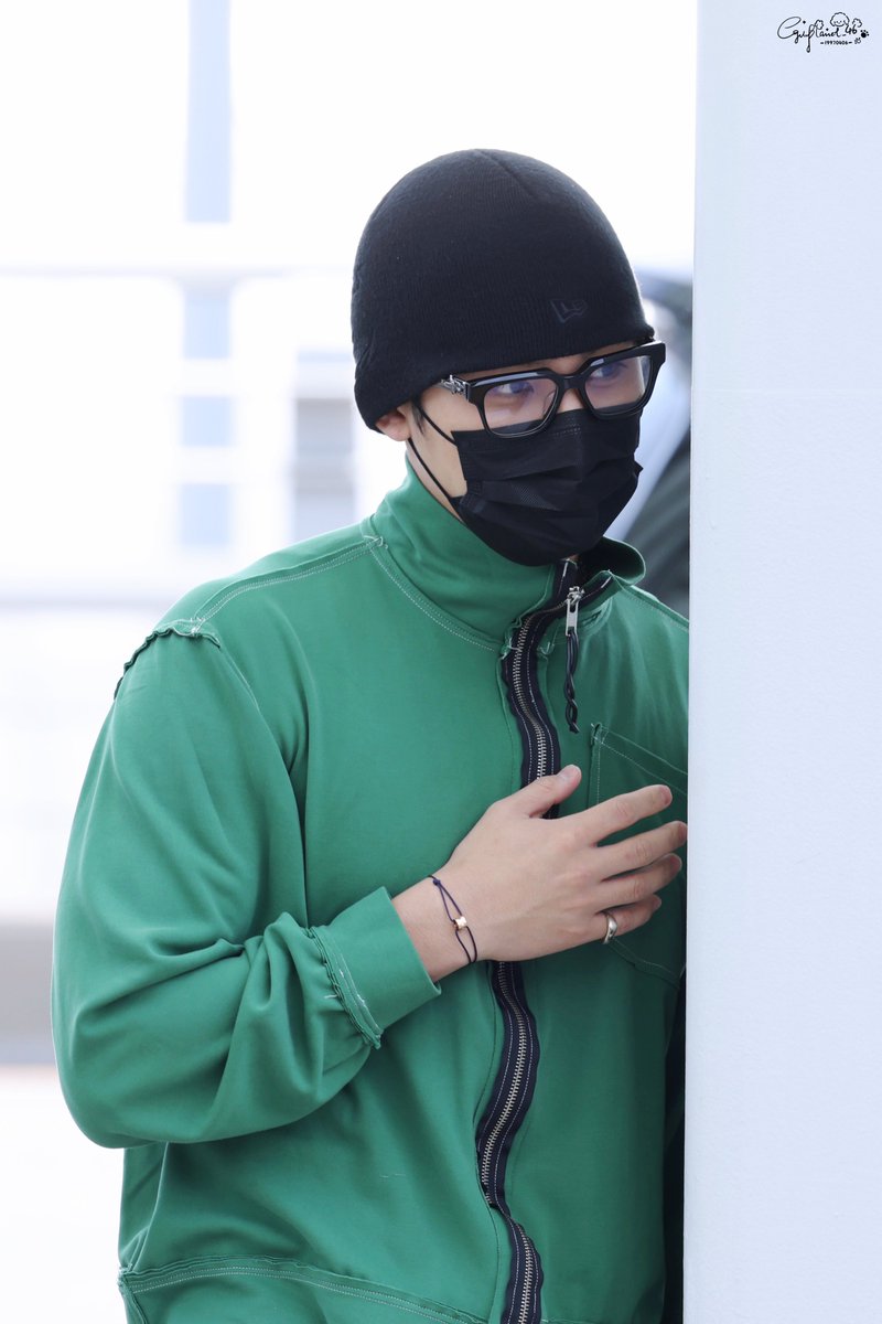 250423 ICN 출국

🥺🫳🏻

#세븐틴 #SEVENTEEN  
#민규 #MINGYU #ミンギュ
<a href="/pledis_17/">세븐틴(SEVENTEEN)</a>