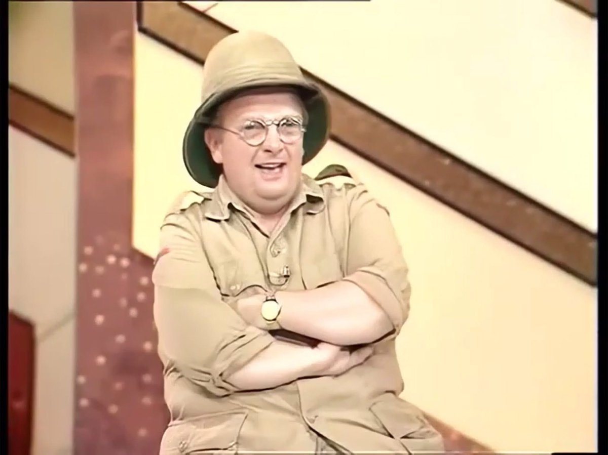 CP_TheWorks's tweet image. Don Estelle, appeared in the Larry Grayson’s Generation Game.
Series 10 Episode 4, September 20 1980.
#LarryGrayson #DonEstelle #Actor #Television #GenerationGame #ItAintHalfHotMum