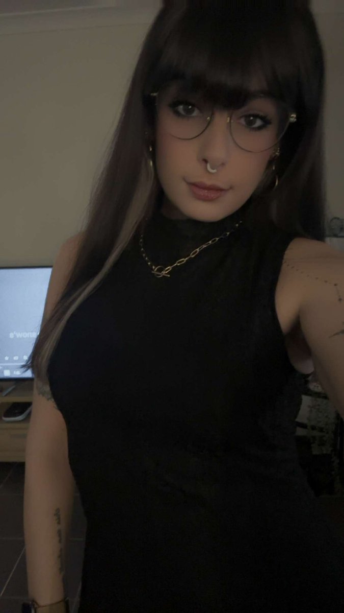 inactive follow @blackcatbimbo (@blackcat_bimbo) on Twitter photo 