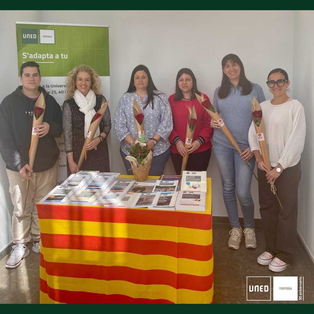 📚🌹 Aquesta setmana celebrem #SantJordi al nostre Centre! Vine a la nostra parada i gaudeix d’un 10% de descompte en publicacions exclusives 📖
T’obsequiarem amb un punt de llibre!
#DiaDelLlibre #Cultura #Lectura #SomosUNED #UNEDTortosa50