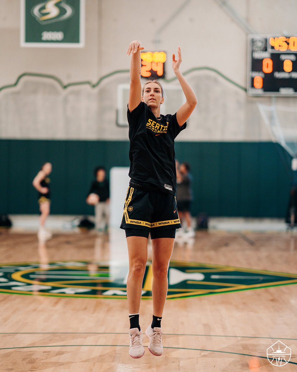 K-State Women's Basketball (@kstatewbb) on Twitter photo First look at <a href="/serena_sundell/">Serena Sundell</a> in the W 👌
Work has begun in Seattle!
(via <a href="/seattlestorm/">Seattle Storm</a>) First look at <a href="/serena_sundell/">Serena Sundell</a> in the W 👌
Work has begun in Seattle!
(via <a href="/seattlestorm/">Seattle Storm</a>)