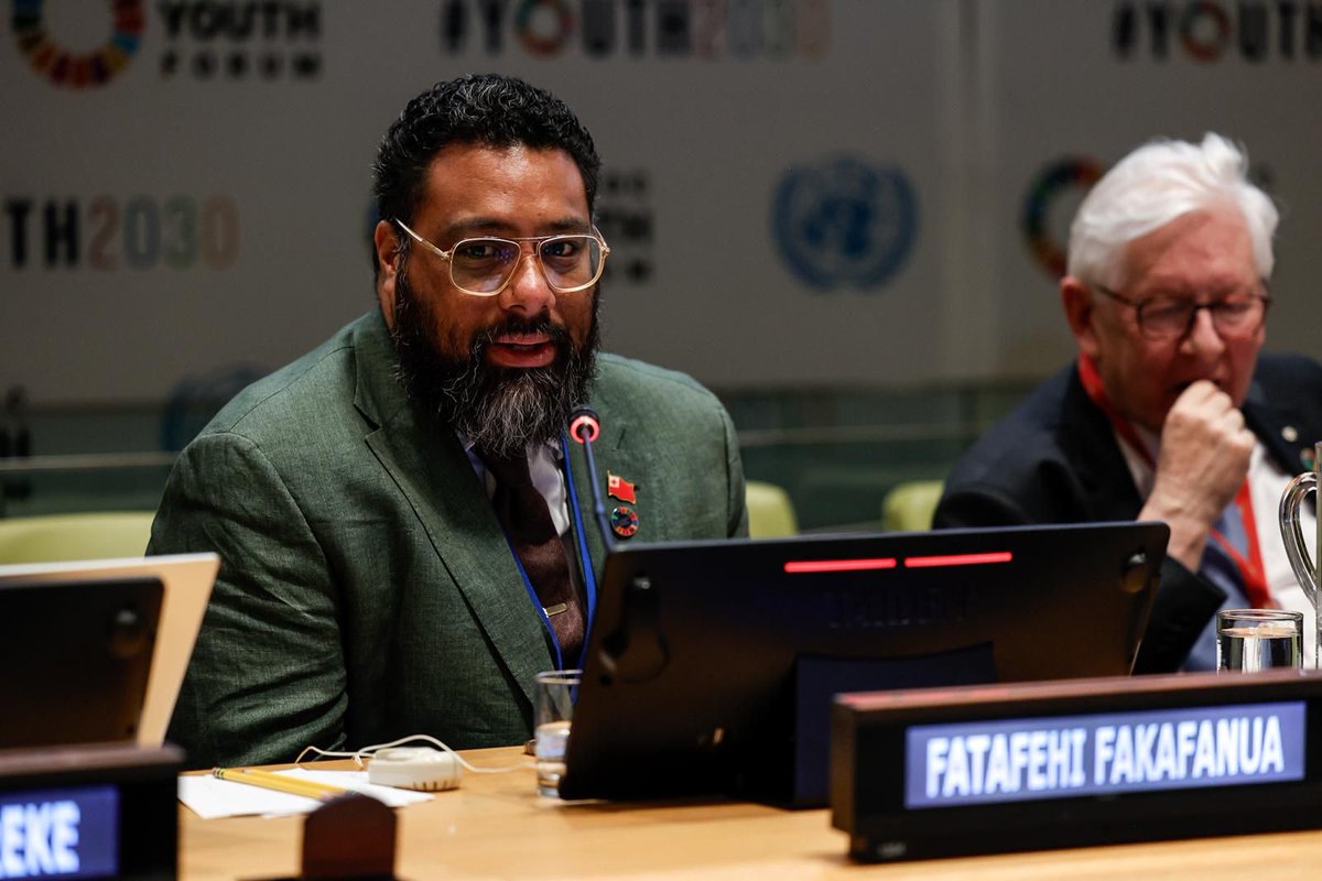 Global Forum of CDWD (GFoD) (@castoutslavery) on Twitter photo 🇹🇴 At the #ECOSOCYouth Forum 2025, Lord Fakafanua, Speaker of <a href="/TongaParliament/">Legislative Assembly of Tonga</a> extends support to the efforts of #CDWD Youth in bringing some of the most marginalized perspectives to the table. #HearUsNow✊🏼 <a href="/TongaMissionUN/">Permanent Mission of Tonga to the United Nations</a> <a href="/UNMGCY/">MGCY</a> <a href="/Nav_lit1948/">Naveen Gautam</a> 🇹🇴 At the #ECOSOCYouth Forum 2025, Lord Fakafanua, Speaker of <a href="/TongaParliament/">Legislative Assembly of Tonga</a> extends support to the efforts of #CDWD Youth in bringing some of the most marginalized perspectives to the table. #HearUsNow✊🏼 <a href="/TongaMissionUN/">Permanent Mission of Tonga to the United Nations</a> <a href="/UNMGCY/">MGCY</a> <a href="/Nav_lit1948/">Naveen Gautam</a>