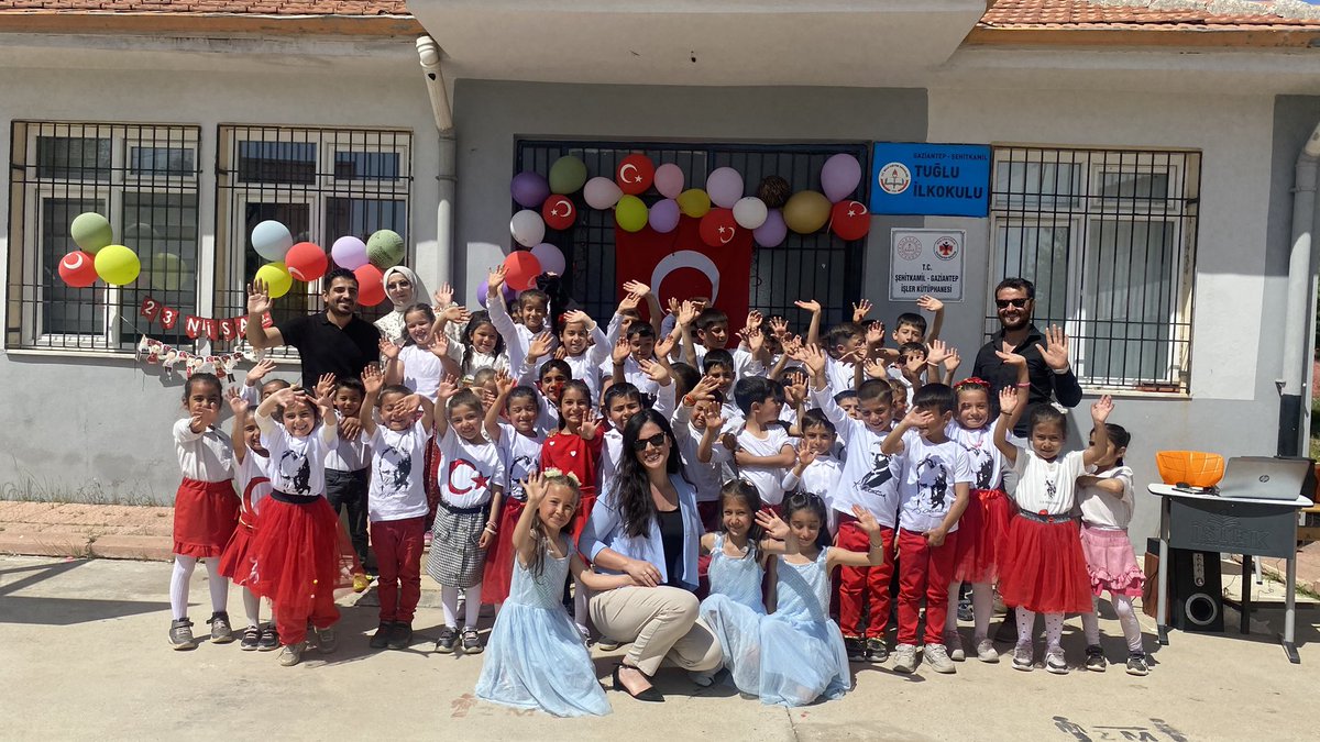 Tuğlu İlkokulu (@tugluilkokulu) on Twitter photo Mustafa Kemal Atatürk’ün çocuklara armağan ettiği bu güzel ve özel günde hepimiz bir kez daha çocuk olduk ♥️
<a href="/Gaziantep_MEM/">Gaziantep İl Millî Eğitim Müdürlüğü</a>
<a href="/erdalkilinc27/">Dr.Erdal KILINÇ</a> <a href="/M_A_Tiryakioglu/">Mehmet Ali TİRYAKİOĞLU🇹🇷</a> <a href="/M_Kilicparlar/">Metin KILIÇPARLAR</a> <a href="/Halit__Ates/">Halit ATEŞ</a> <a href="/bedriyesoku2/">bedriyesoku</a> <a href="/yagcimehmet27/">Mehmet YAĞCI</a> <a href="/SehitkamilMEM/">Şehitkamil İlçe Milli Eğitim Müdürlüğü</a> <a href="/YusufALCIK/">Yusuf ALÇIK</a> <a href="/hsyndlkrn27/">Hüseyin Dalkıran (حسين)</a> <a href="/OmerIsler47/">Ömer İşler</a> <a href="/htc_arsln/">Hatice Arslan İşler</a> Mustafa Kemal Atatürk’ün çocuklara armağan ettiği bu güzel ve özel günde hepimiz bir kez daha çocuk olduk ♥️
<a href="/Gaziantep_MEM/">Gaziantep İl Millî Eğitim Müdürlüğü</a>
<a href="/erdalkilinc27/">Dr.Erdal KILINÇ</a> <a href="/M_A_Tiryakioglu/">Mehmet Ali TİRYAKİOĞLU🇹🇷</a> <a href="/M_Kilicparlar/">Metin KILIÇPARLAR</a> <a href="/Halit__Ates/">Halit ATEŞ</a> <a href="/bedriyesoku2/">bedriyesoku</a> <a href="/yagcimehmet27/">Mehmet YAĞCI</a> <a href="/SehitkamilMEM/">Şehitkamil İlçe Milli Eğitim Müdürlüğü</a> <a href="/YusufALCIK/">Yusuf ALÇIK</a> <a href="/hsyndlkrn27/">Hüseyin Dalkıran (حسين)</a> <a href="/OmerIsler47/">Ömer İşler</a> <a href="/htc_arsln/">Hatice Arslan İşler</a>