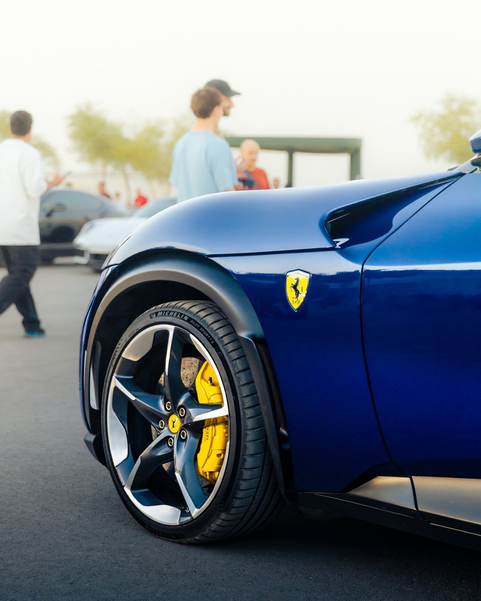 SEVEN CAR LOUNGE tweet media
