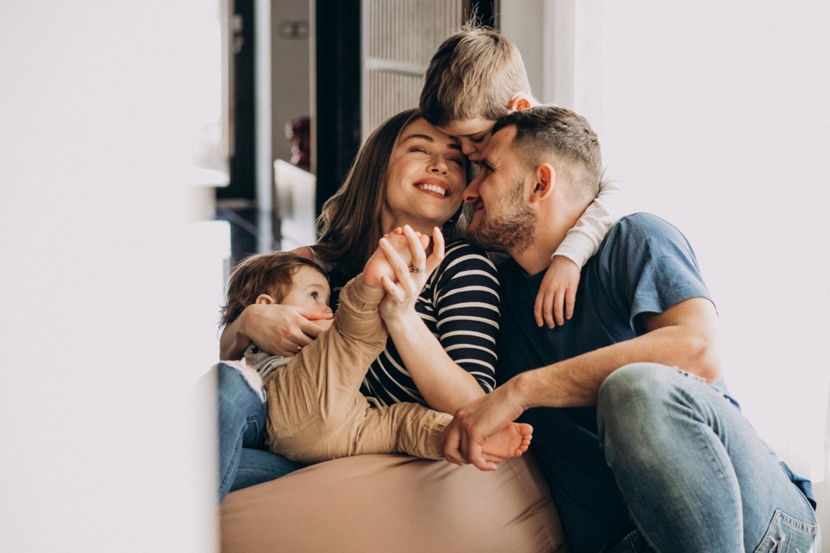 Whether you're a homeowner or not, life cover insurance is a crucial consideration. 

It ensures that in unforeseen circumstances, like illness or accidents, your mortgage and your family's financial stability remain intact. 

#LifeInsurance #FinancialSecurity 🏡👨‍👩‍👧‍👦