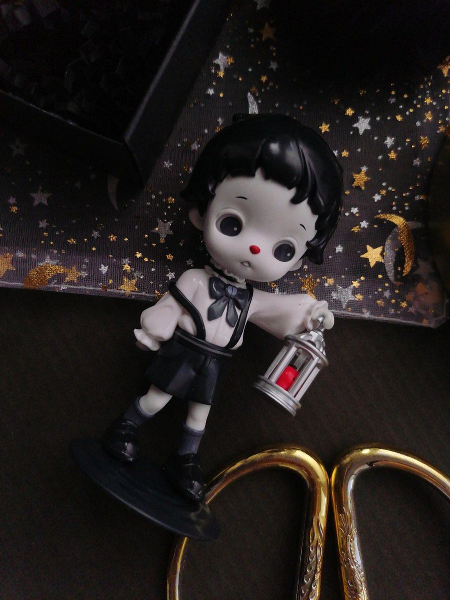 RunaNeko1's tweet image. I was given wonderful babies!! Lucid dreams ✨🤍
They're amazing 💔
#LucidDreams #Figures