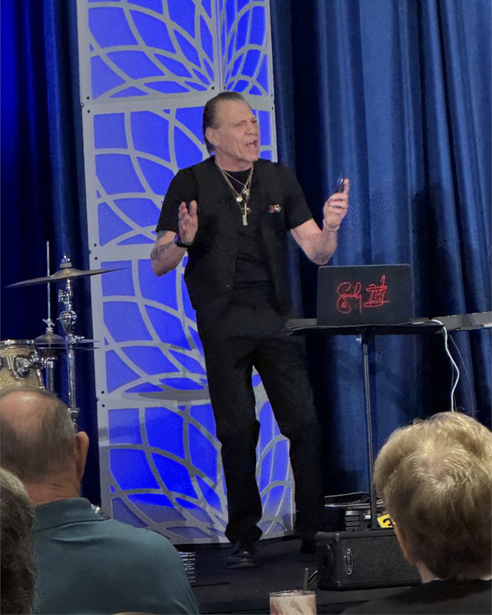 AAPACN was honored to have Sandy Gennaro, motivational storyteller, author, and rock drummer, present today's Opening Catalyst Session, "Beat the Odds." Thank you for an incredible presentation! #AAPACN2025