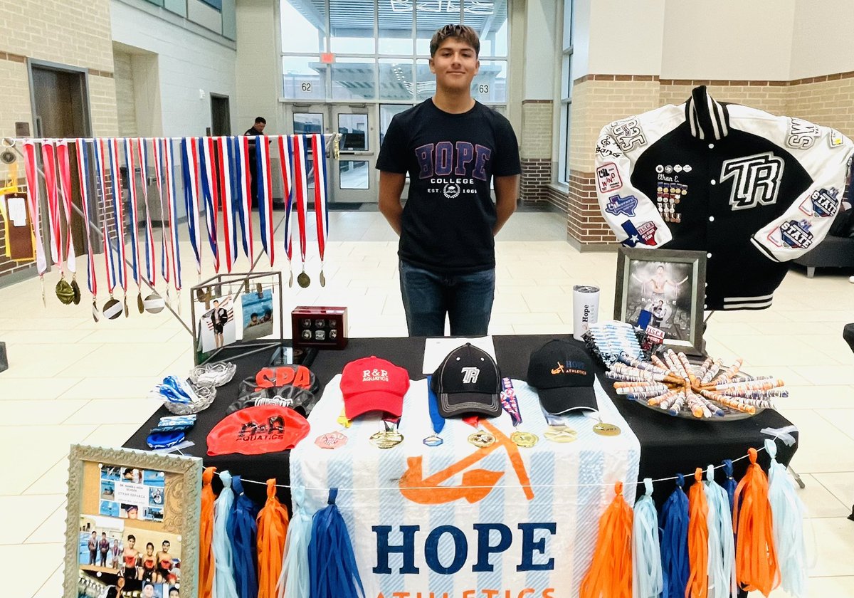 Congratulations to Ethan Esparza for signing to <a href="/HopeCollege/">Hope College</a> today to continue his academic and swimming career at the next level! Thank you for your endless dedication to the Randle Swim program. Good luck at the collegiate level!!
<a href="/RandleHS/">Randle High School</a> <a href="/trhsathletics1/">TRHS Athletics</a> <a href="/lcisdathletics/">LCISD ATHLETIC DEPT.</a>