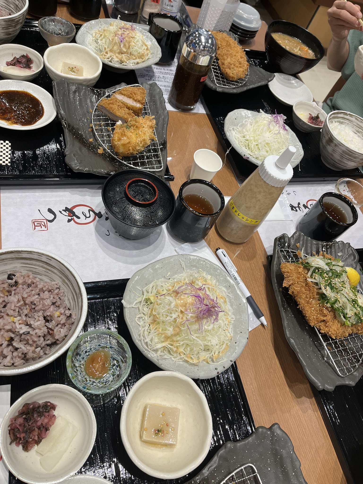 まるかつ(奈良・大阪のとんかつ店)奈良本店・生駒店・天理店 まるかつ(奈良・大阪のとんかつ店)奈良本店・生駒店・天理店