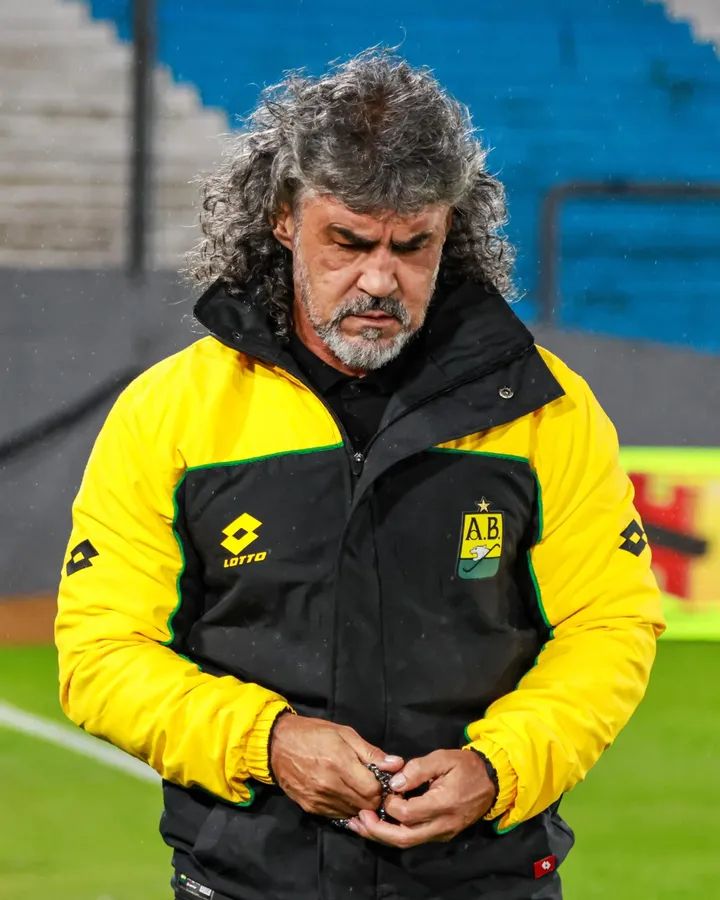 La clasificación a los 8vos de final de la Copa Libertadores de América está en casa y desde hoy se debe ir por ella.
Muchos éxitos para el <a href="/ABucaramanga/">Atlético Bucaramanga</a> en su juego ante <a href="/FortalezaEC/">Fortaleza Esporte Clube 🦁</a> 🇧🇷

Que ningún santandereano se quede en casa, el Américo Montanini debe ser una caldera. 🔥🔰⭐