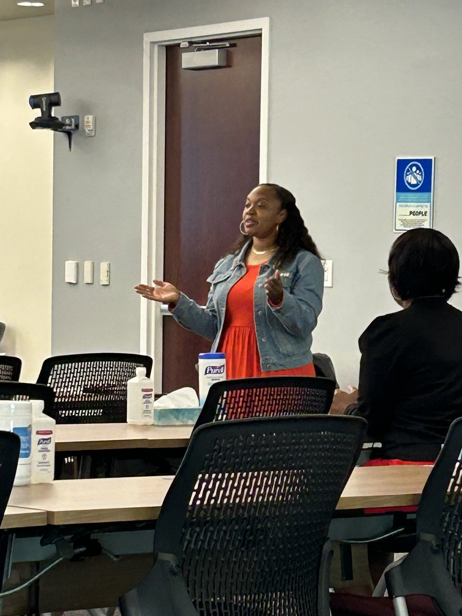 Daria Butler tweet media