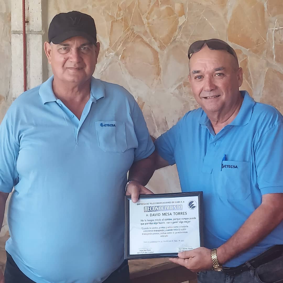 Toda una vida entregada a las telecomunicaciones,  se nos jubila David Mesa Torres, reparador de #Candelaria #Artemisa y le deseamos una feliz jubilación.  #EtecsaTeAcompaña.