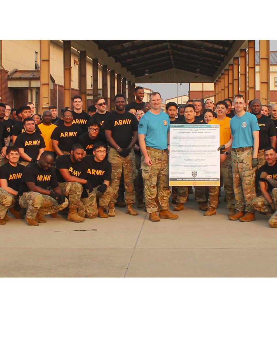 USARPAC's tweet photo. The 296th BSB launched SAAPM with a 2.6-mile, 120lb litter carry, uniting to support survivors and stand against sexual assault. Proclamation signed by LTC Mauldin sealed their commitment.
@1SBCT_Ghost
#Inspire #Beallyoucanbe #workoutwednesdays https://t.co/1zbtWItAzP