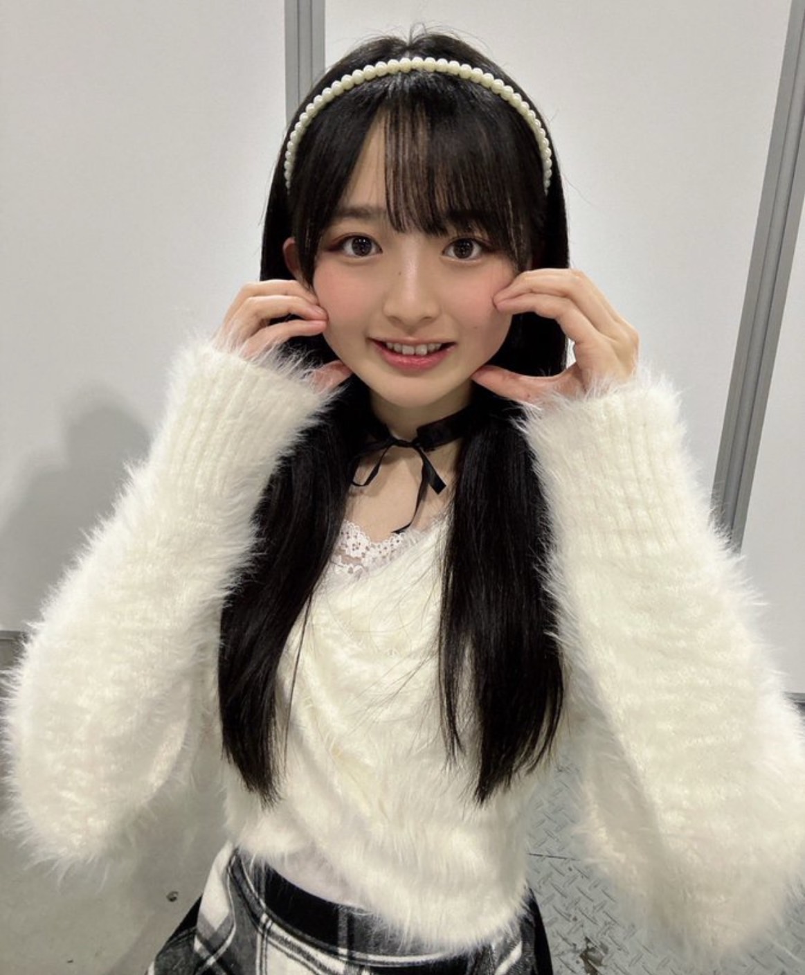 石山千尋 直筆サイン入り生写真 2024 December - メルカリ