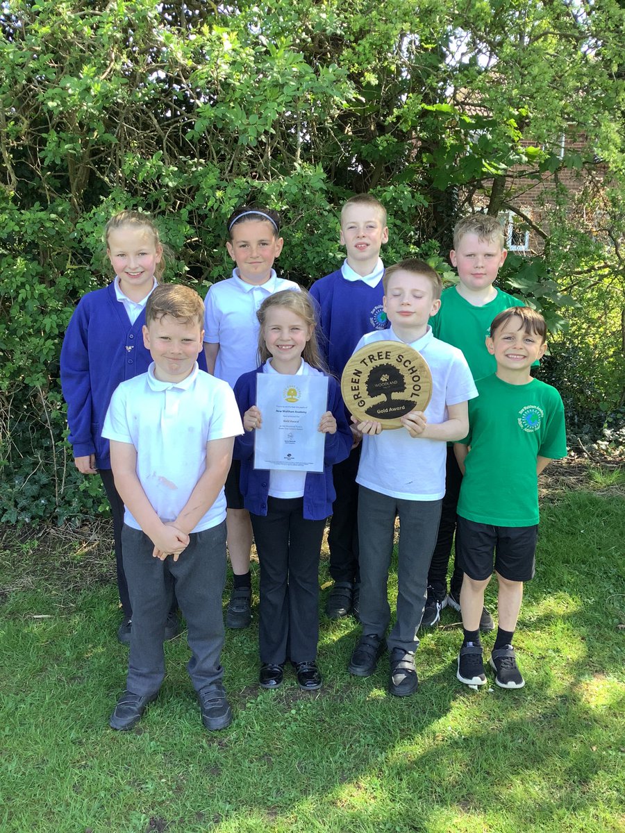 NWAPlanetPro's tweet photo. We’ve been busy! We chose a new ‘Book of the Month’ (Our Planet by David Attenborough), we received our Gold Award from The Woodland Trust, we calculated that 189 wrappers were saved during our recent ‘Nothing In A Wrapper’ day and we did some weeding on the plants 🌳🌍♻️ https://t.co/v8olm4T0Cy