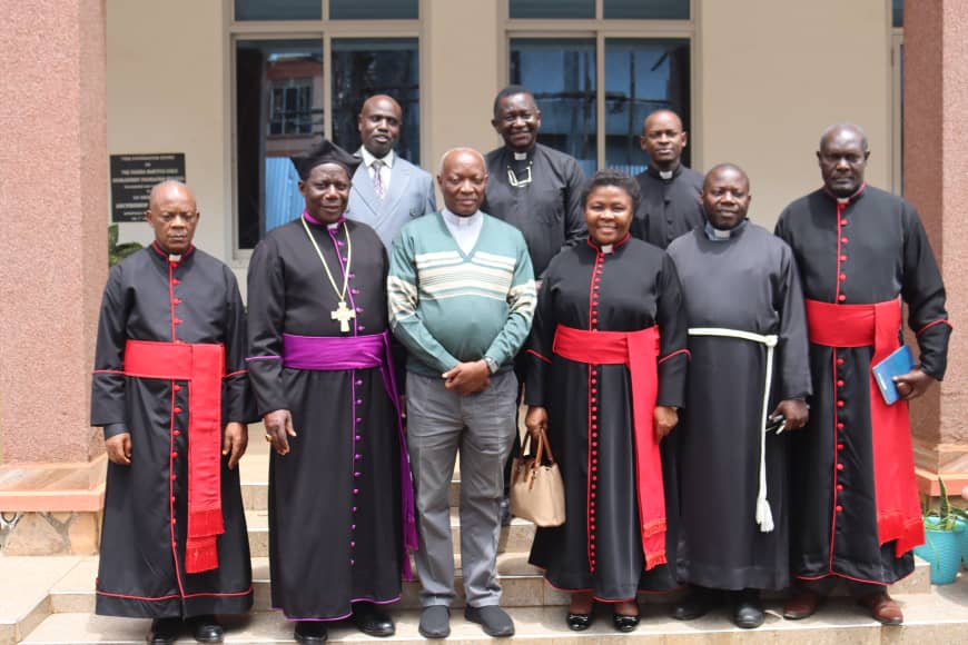 Namirembe Diocese (@bishopsvoice) on Twitter photo Yesterday Bishop Moses Banja led a team of clergy from Namirembe to <a href="/Lubagacathedral/">Lubaga Cathedral</a> & conveyed a heartfelt Condolence message to the Catholic Church on the passing of Pope Francis. <a href="/ChurchofUganda_/">Church of Uganda</a>
<a href="/coufamilytv/">COU Family TV</a> <a href="/Archbp_COU/">Archbishop Stephen Kaziimba</a> <a href="/Kiwamirembe_Off/">Kiwamirembe Catholic Shrine</a> <a href="/NamirembeYouth/">Namirembe Diocese Youth Department</a> <a href="/FathersUnion/">Fathers' Union-Church of Uganda</a> Yesterday Bishop Moses Banja led a team of clergy from Namirembe to <a href="/Lubagacathedral/">Lubaga Cathedral</a> & conveyed a heartfelt Condolence message to the Catholic Church on the passing of Pope Francis. <a href="/ChurchofUganda_/">Church of Uganda</a>
<a href="/coufamilytv/">COU Family TV</a> <a href="/Archbp_COU/">Archbishop Stephen Kaziimba</a> <a href="/Kiwamirembe_Off/">Kiwamirembe Catholic Shrine</a> <a href="/NamirembeYouth/">Namirembe Diocese Youth Department</a> <a href="/FathersUnion/">Fathers' Union-Church of Uganda</a>