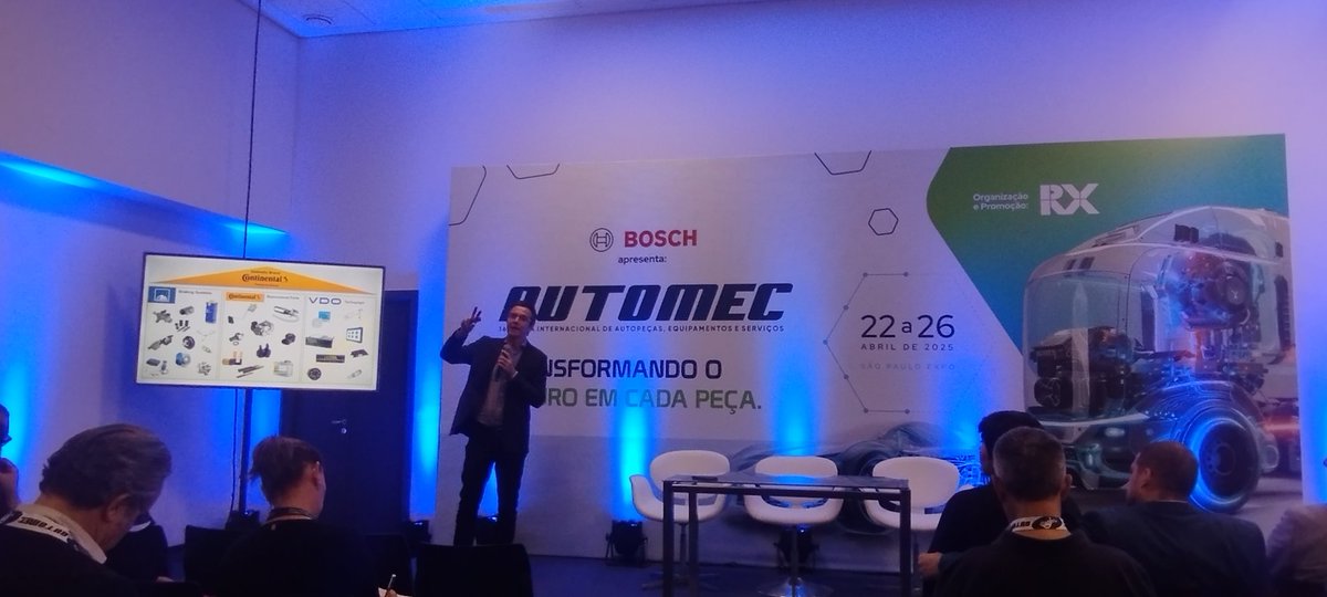 veloxtv's tweet photo. Segundo dia de coletivas de imprensa.

#automec2025
@automec2025 https://t.co/HNYctRD498