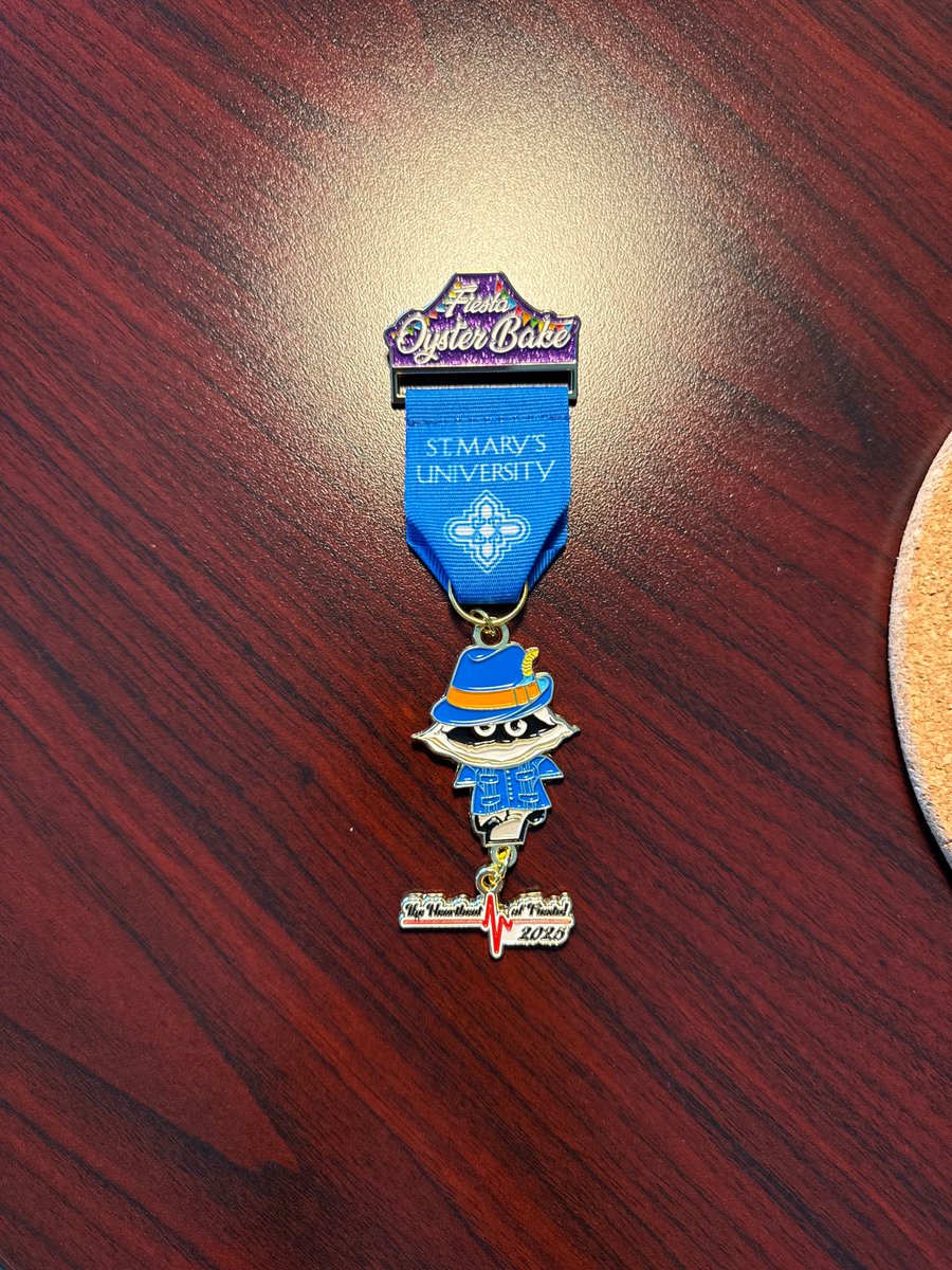 Excited to welcome a delegation of <a href="/StMarysU/">St. Mary's University</a> students and staff to the Capitol today. Honored to hear from <a href="/raylopezfortx/">Representative Ray Lopez</a> and <a href="/JoseyforHD124/">Josey Garcia</a> as well as St. Mary's president Winston Erevelles to kick off the day! #RattlerPride