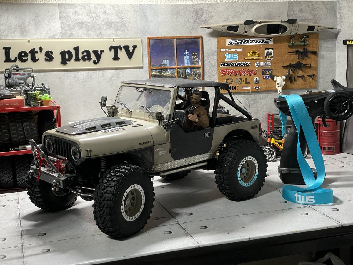 LetsplayTV4's tweet photo. 久しぶりこの子で撮影したいなぁ📹
【tws VTG80 Jeep CJ-7】
リアルロッククローラー仕様にカスタムしてジープCJ-7

パワフルなエンジンにスワップしてロッククローラーにフルカスタムされたヤル気メッキメキのオールドジープがイメージです😁👍🏻

#tws #jeepcj7 #vtg80 #scalecrawler https://t.co/nNgeT3ixy1
