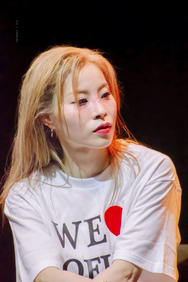 C.C: 🦊🧡 tweet media