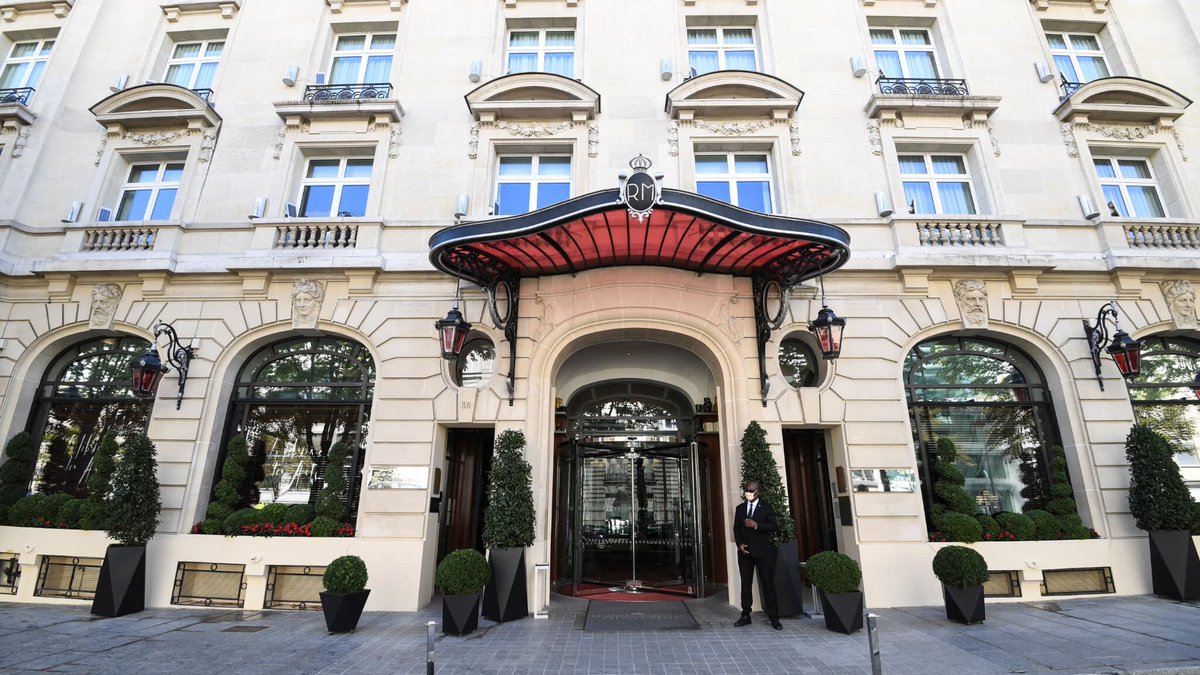 Les palaces à l’heure du petit-déjeuner: immersion au Royal Monceau
l.bfmtv.com/GhiS